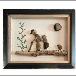 Pebble art sweet senior couple 8x10